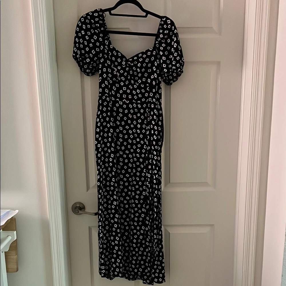 & Other Stories Black and White Long Sleeve Dress